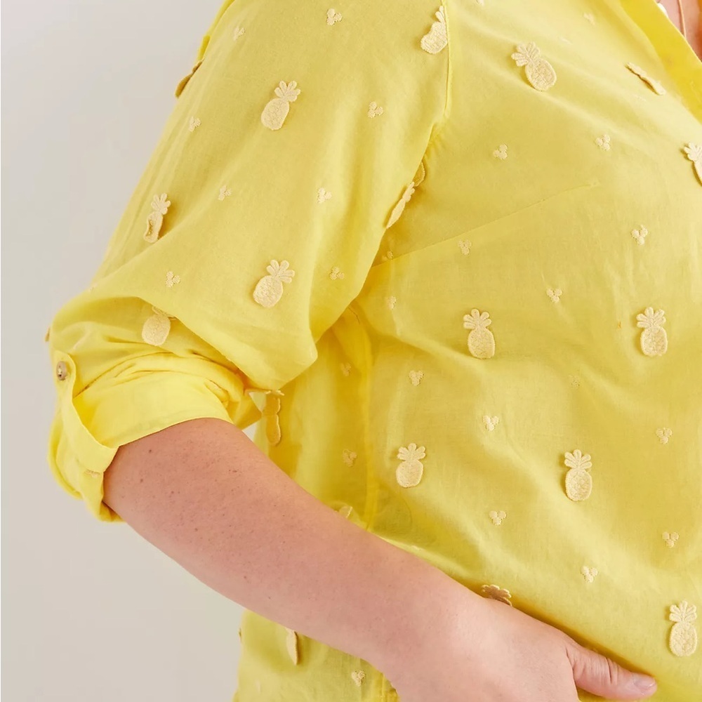 Anthropologie Maeve Classic Embroidered Buttondown Size 6 - Picture 3 of 6